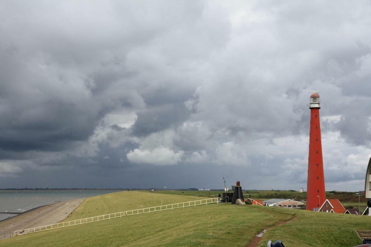 Het Dobbertje, Charmant Houten Huisje Sint Maartensvlotbrug Exterior foto